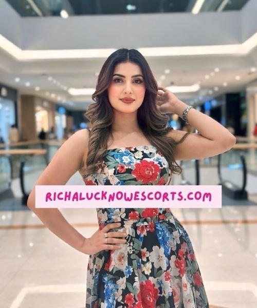 Housewife Escorts in Lucknow