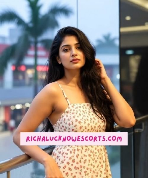 Tanya Sharma Premium GFE Lucknow Escort
